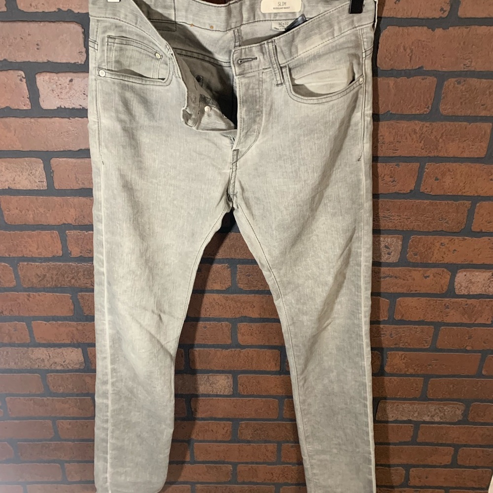 Men’s H&M skinny light grey jeans size 30x32